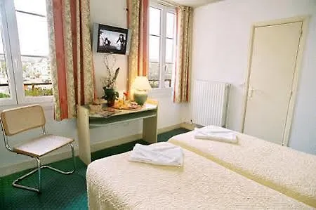 Armor Hotel 2*